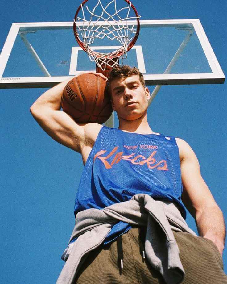 Данияр Абылкайыр — тренер по дриблингу и защите